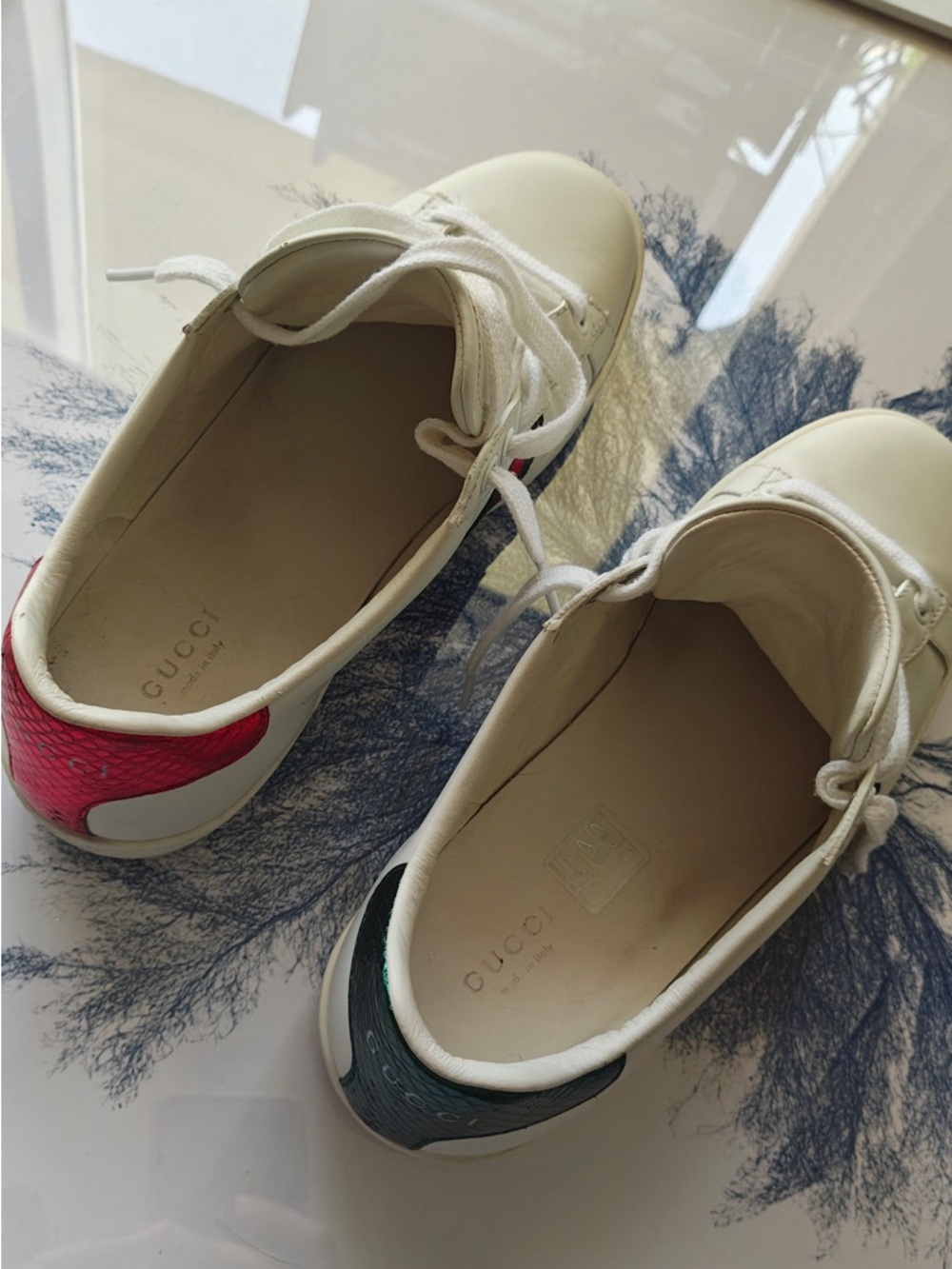 Gucci White Leather Sneakers with Green and Red Web - Picture 3 of 8